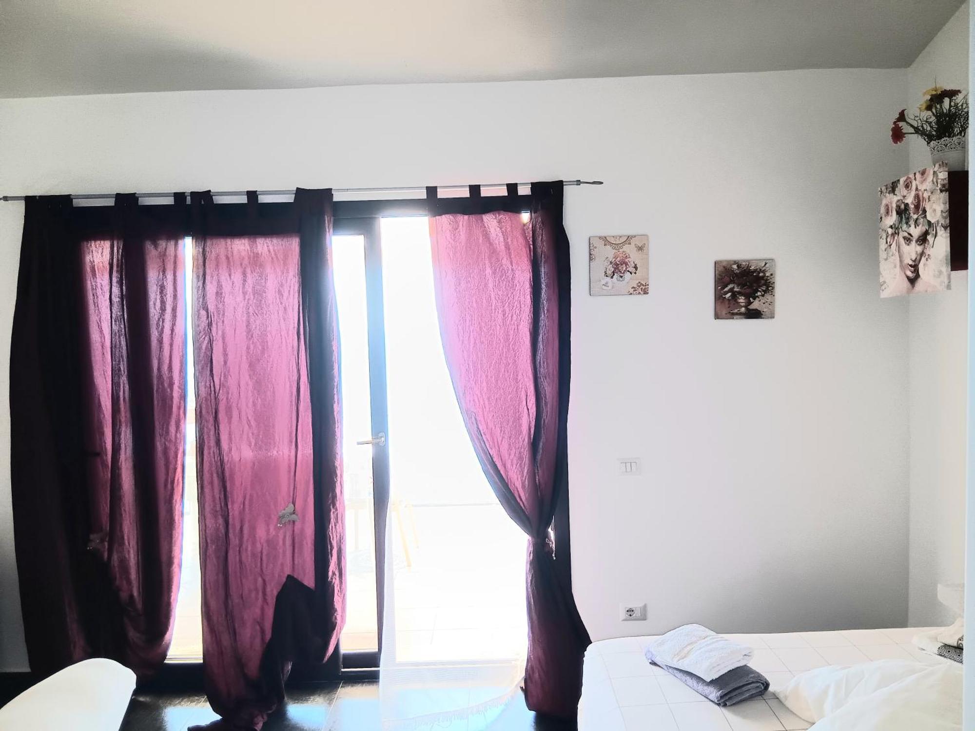 チェファル Framaviヴィラ 部屋 写真