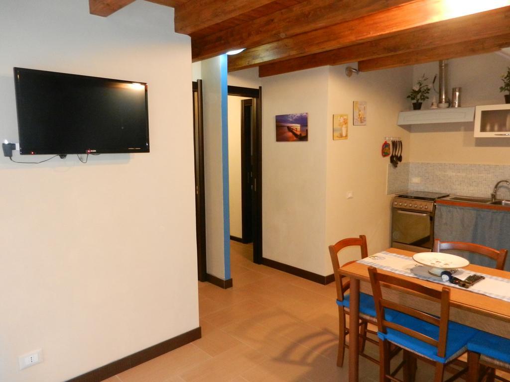 チェファル Framaviヴィラ 部屋 写真