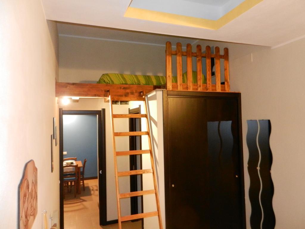 チェファル Framaviヴィラ 部屋 写真