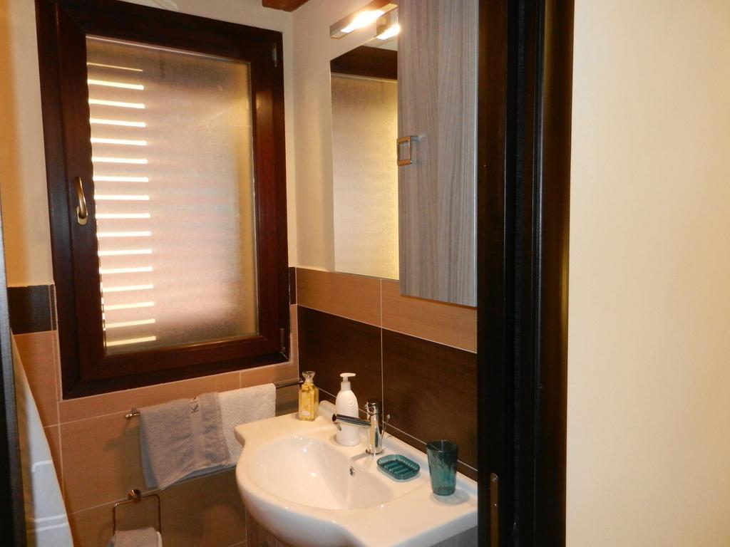 チェファル Framaviヴィラ 部屋 写真